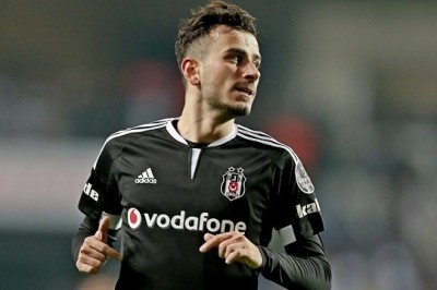 Beşiktaş' tan İngiltere' ye transfer gidiyor!