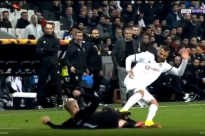 Beşiktaş 10 Kişi Mücadele Etmek Zorunda! Quaresma Hırsının Kurbanı Oldu