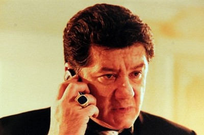 Ünlü Oyuncu Tarık Ünlüoğlu Hayatını Kaybetti !