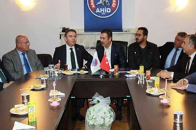 Ankaralılar Derneğinden (AHİD) yangın bölgeleri için yardım kampanyası