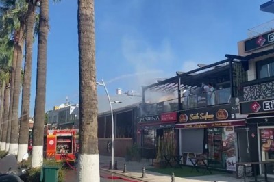 Kafede yangın paniği