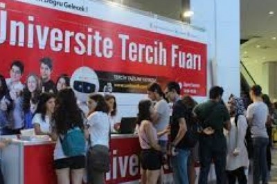 Yanlış bölüm seçimi ilk yıl üniversite bırakmaya sebep oluyor