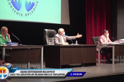 Adana Büyükşehir Belediye Meclisi’nde söz hakkı kavgası