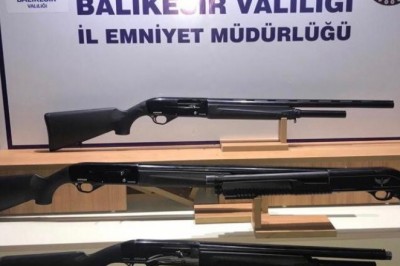 Balıkesir'de polisten 68 şahsa gözaltı