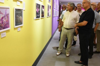 Eski Bakan Sağlar’dan 'Ada Modern Sanat Galerisi'ne tam not