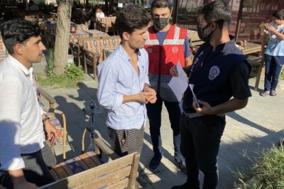 Esenyurt’ta 2 kaçak göçmen yakalandı