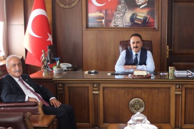 Rektör Çomaklı’dan Başsavcı Tuncel’e hayırlı olsun ziyareti