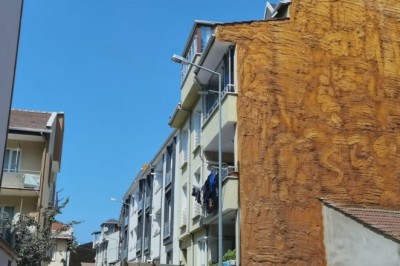 3. Katın penceresinden düşen çocuk ağır yaralandı