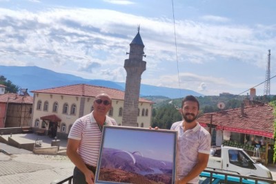 Fotoğraf mezadının geliri Ahbap Platformu'na bağışlanacak