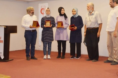 Hayırlı Hizmetler Vakfı Gençlik Komisyonu'nun kültürel etkinlikleri