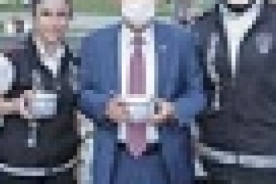 Kütahya Belediyesi'nden yaklaşık 5 bin kişiye aşure ikramı