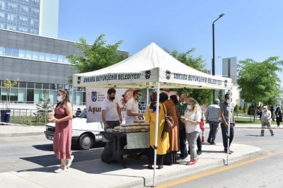 Ankara Büyükşehir Belediyesinden Muharrem ayında başkentlilere aşure ikramı