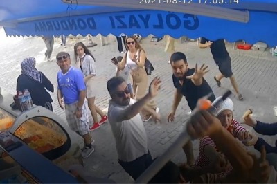 Gölyazı esnafı yaşananlardan üzgün