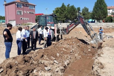 AK Parti heyeti Altıntaş'ta yatırımları inceledi