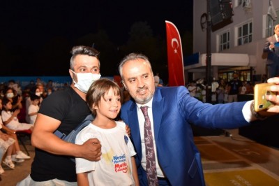 Bursa’da yüzme bilmeyen çocuk kalmadı