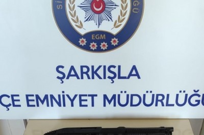 Sivas’ta polis sokak satıcılarına nefes aldırmıyor