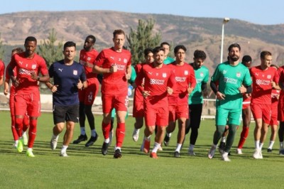 Sivasspor’da Göztepe maçı öncesi 4 eksik!