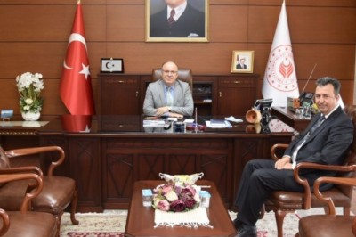 Emekliye ayrılan Jandarma Komutanından veda ziyareti