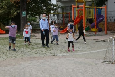 Sel bölgesi eğitime hazırlandı, minikler okulla tanıştı