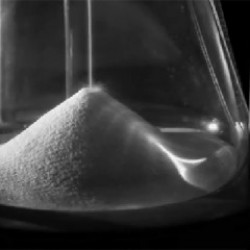 Zaman her şeyin ilacıdır.