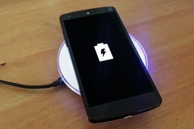 Kullanımının Ne Kadar Mantıklı Olduğu Çok Tartışılan Cihaz Kablosuz Şarj