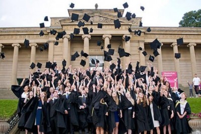 Öğrenci Dostu Olan  Üniversiteleri seçiyoruz !