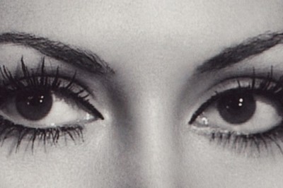 Kısa Kirpiklere Mi Sahipsiniz ? Ekran Başına !