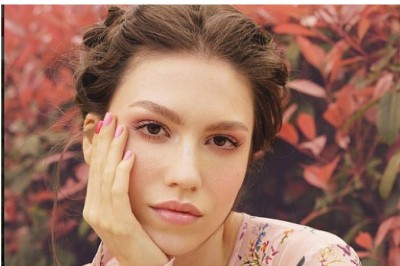 Duygu Özaslan Kimdir ?