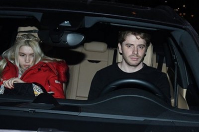 Aleyna Tilki erkek arkadaşıyla yakalandı