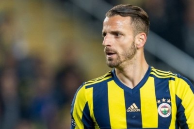 Soldado Yeni İmzasını Atıyor