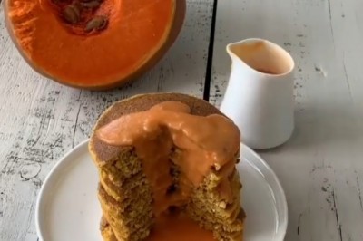 Peppycooky (Ezgi Özanlar)'den Mükemmel Unsuz Şekersiz Yağsız Bal Kabaklı Pankek Tarifi