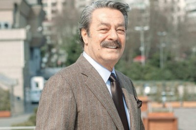 71 Yaşındaki Kadir İnanır Maskesiz Çıktığı İçin Linç Edildi !