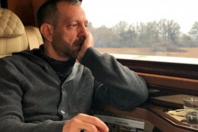 Rubato'nun Solisti Özer Arkun Hakkında Sevgilisine Şiddet Uyguladığı İddasi İle Soruşturma Başlatıldı