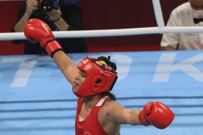 Cumhurbaşkanı Erdoğan, Busenaz Sürmeneli’yi telefonla arayarak tebrik etti