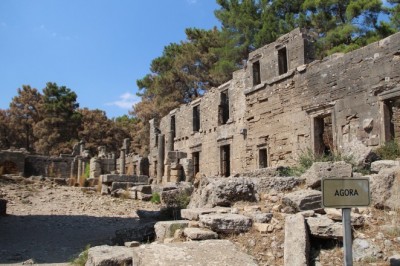 Manavgat’taki yangın Lyrbe Antik Kenti'ne de zarar verdi