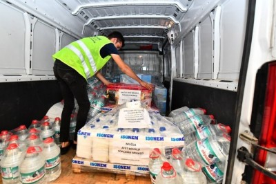 Sel ve yangın bölgelerine destek seferberliği