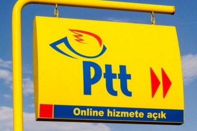 Sultanbeyli PTT Müdürü’nün kazada hayatını kaybeden ailesi son yolculuğuna uğurlandı