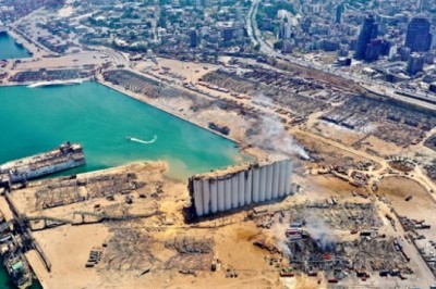 Lübnan'da halk, gaz almak için metrelerce kuyruklar oluşturdu