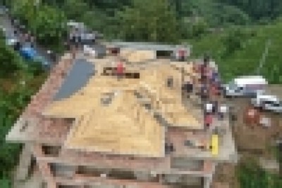 Enkaz altında kalan işçilerin kimlikleri belli oldu