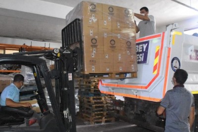 Gazi kentten sel mağdurlarına büyük destek