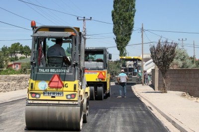 Talas kırsalına 4 bin 450 ton asfalt