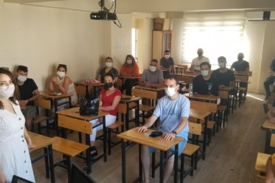 Şehzadeler HEM'den sürücü kurslarına 100 yeni trafik ve çevre ile direksiyon öğretmeni