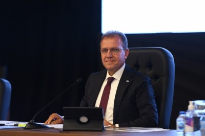 Büyükşehir Belediyesine otobüs alımı için ödenek aktarımı kabul edildi