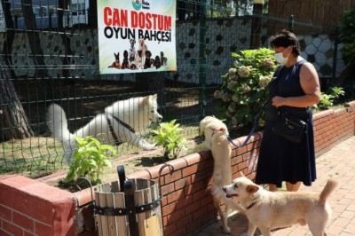 Evcil hayvanlar için “Can Dostum” oyun bahçesi