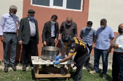 Sarıkamış’da Aşure dağıtımı