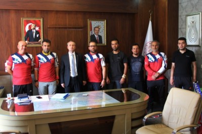 Kırıkkaleli dağcılardan Ağrı Milli Eğitim Müdürü Kökrek’e hayırlı olsun ziyareti