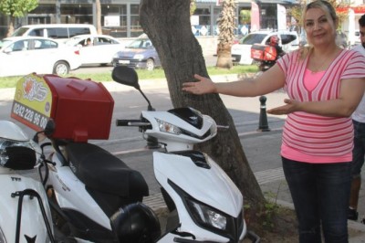 İşletmenin emektar motorunu gülerek çaldılar