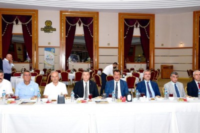 ‘Kayısının Malatya ekonomisine katkısı’ konferansı yapıldı