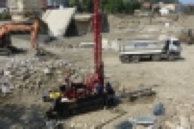 Sinop’ta hasarlı köprü yıkılırken, yenisinin zemin sondajına başlandı