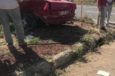 Ağrı’da iki otomobil çarpıştı: 2 ölü